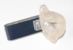 lgHBM570web.jpg